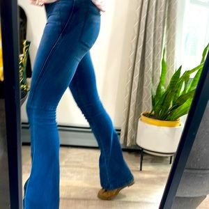 Free People bell bottom jeans with stretch